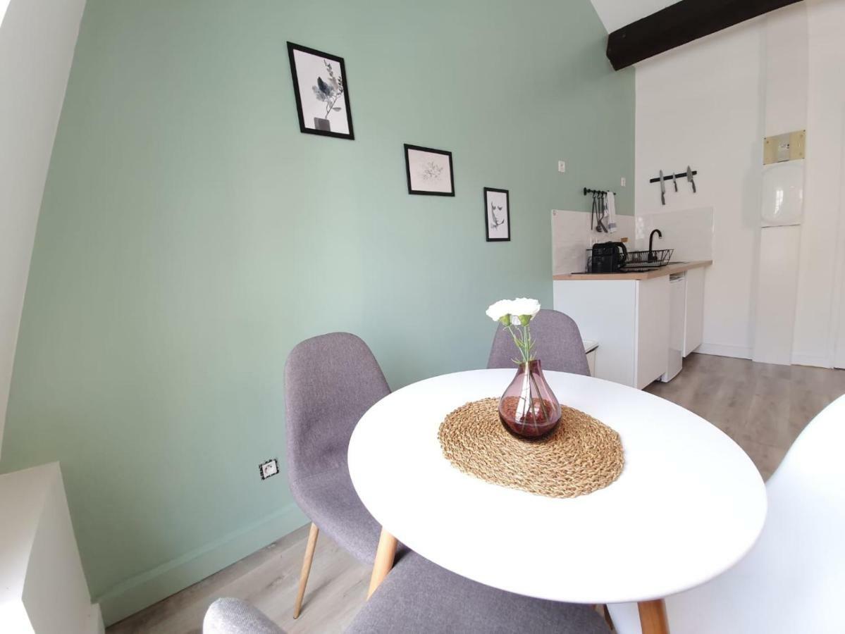 פריז Home Sweet Home מראה חיצוני תמונה